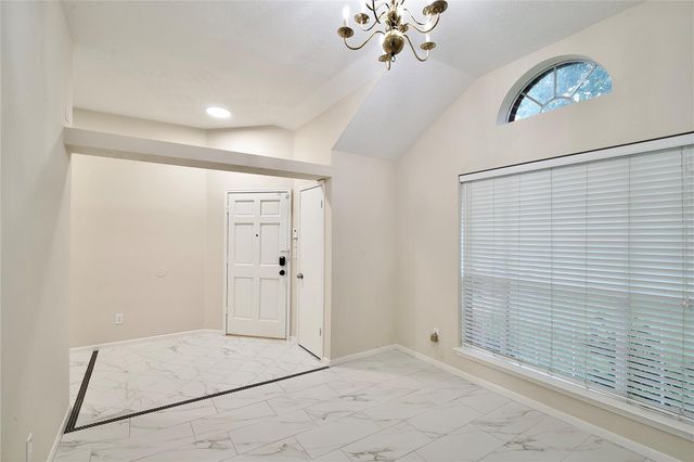16514 Camino Del Sol Drive, Houston, TX 77083