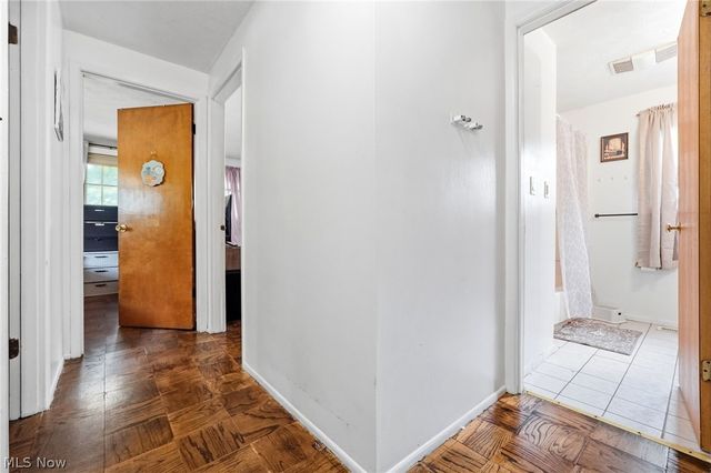 744 Edwards Drive, Berea, OH 44017