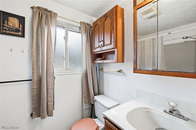744 Edwards Drive, Berea, OH 44017