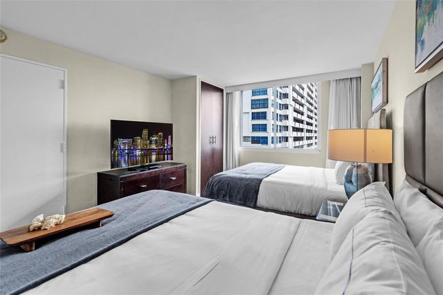 2670 E Sunrise Boulevard 903, Fort Lauderdale, FL 33304
