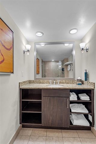2670 E Sunrise Boulevard 903, Fort Lauderdale, FL 33304