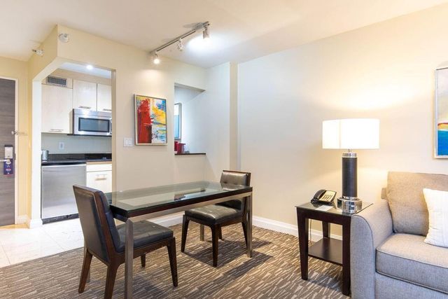 2670 E Sunrise Boulevard 903, Fort Lauderdale, FL 33304