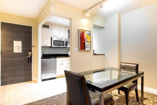 2670 E Sunrise Boulevard 903, Fort Lauderdale, FL 33304