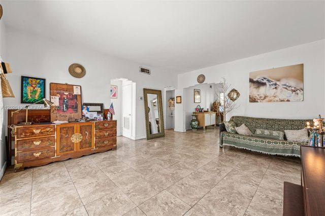 1460 West Avenue, Miami Beach, FL 33139