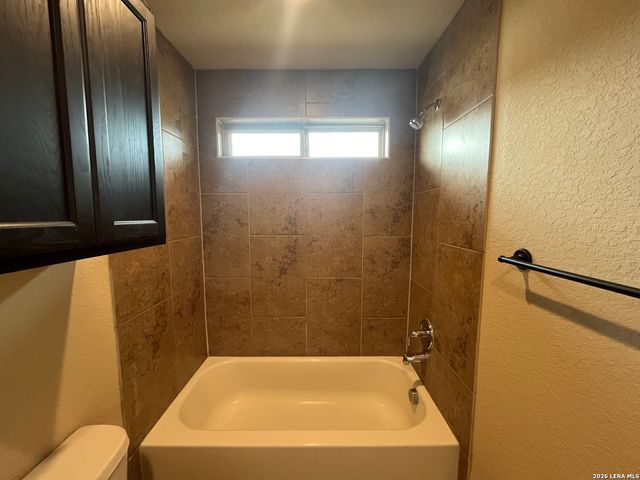 6414 Luglio Ln Unit 102, San Antonio, TX 78233