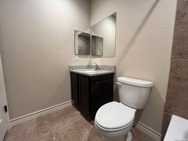 6414 Luglio Ln Unit 102, San Antonio, TX 78233