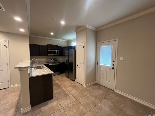 6414 Luglio Ln Unit 102, San Antonio, TX 78233