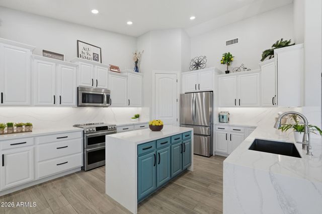 5643 W ROCK Court, San Tan Valley, AZ 85144