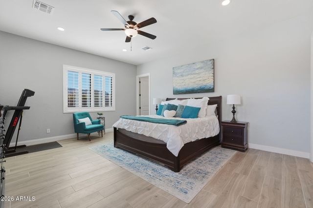 5643 W ROCK Court, San Tan Valley, AZ 85144