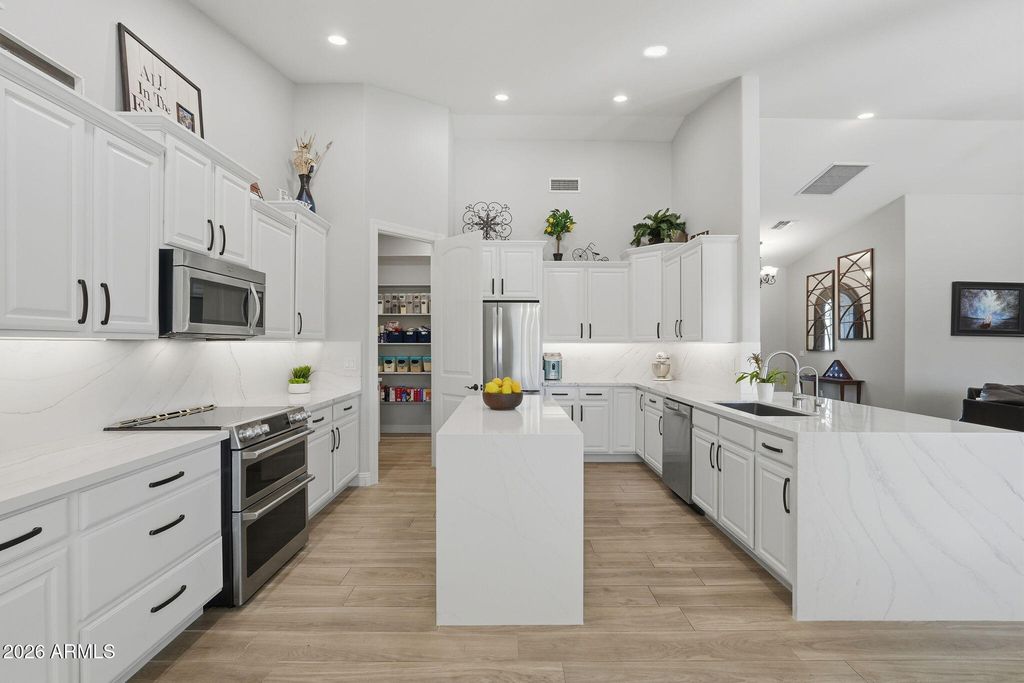 5643 W ROCK Court, San Tan Valley, AZ 85144 — photo 4