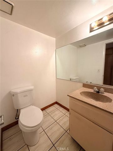 8939 Gallatin Road 123, Pico Rivera, CA 90660