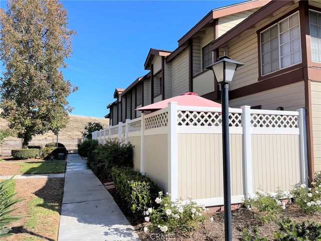 8939 Gallatin Road 123, Pico Rivera, CA 90660