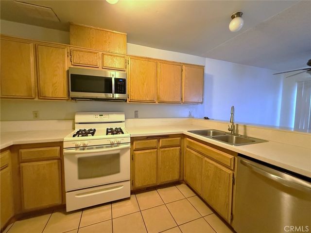 8939 Gallatin Road 123, Pico Rivera, CA 90660