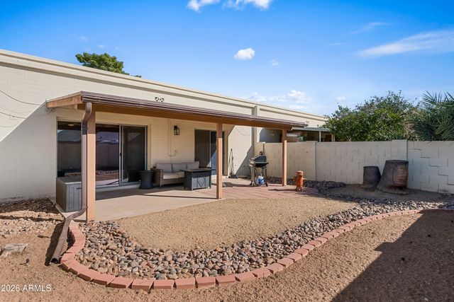 2355 W VOLTAIRE Avenue, Phoenix, AZ 85029