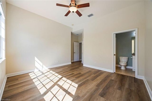 5550 Berkshire DR 202, Fort Myers, FL 33912
