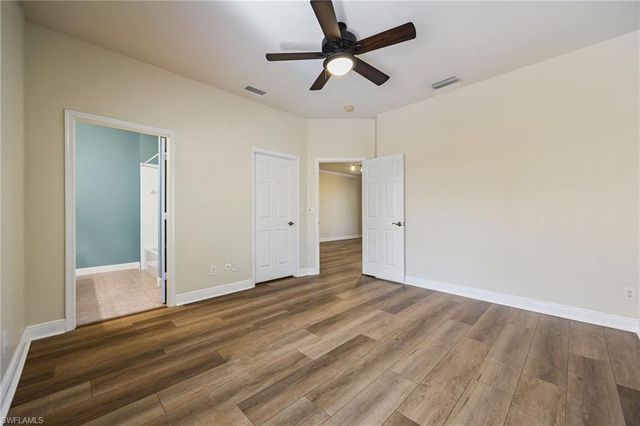 5550 Berkshire DR 202, Fort Myers, FL 33912