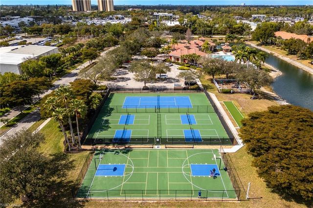 5550 Berkshire DR 202, Fort Myers, FL 33912