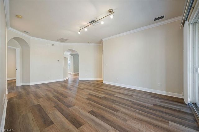 5550 Berkshire DR 202, Fort Myers, FL 33912