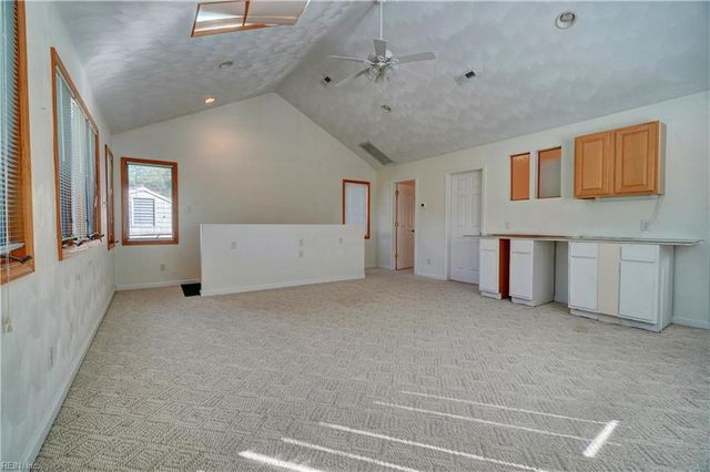 4305 Manchester RD, Portsmouth, VA 23703