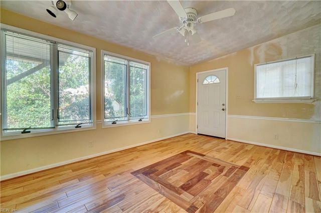 4305 Manchester RD, Portsmouth, VA 23703