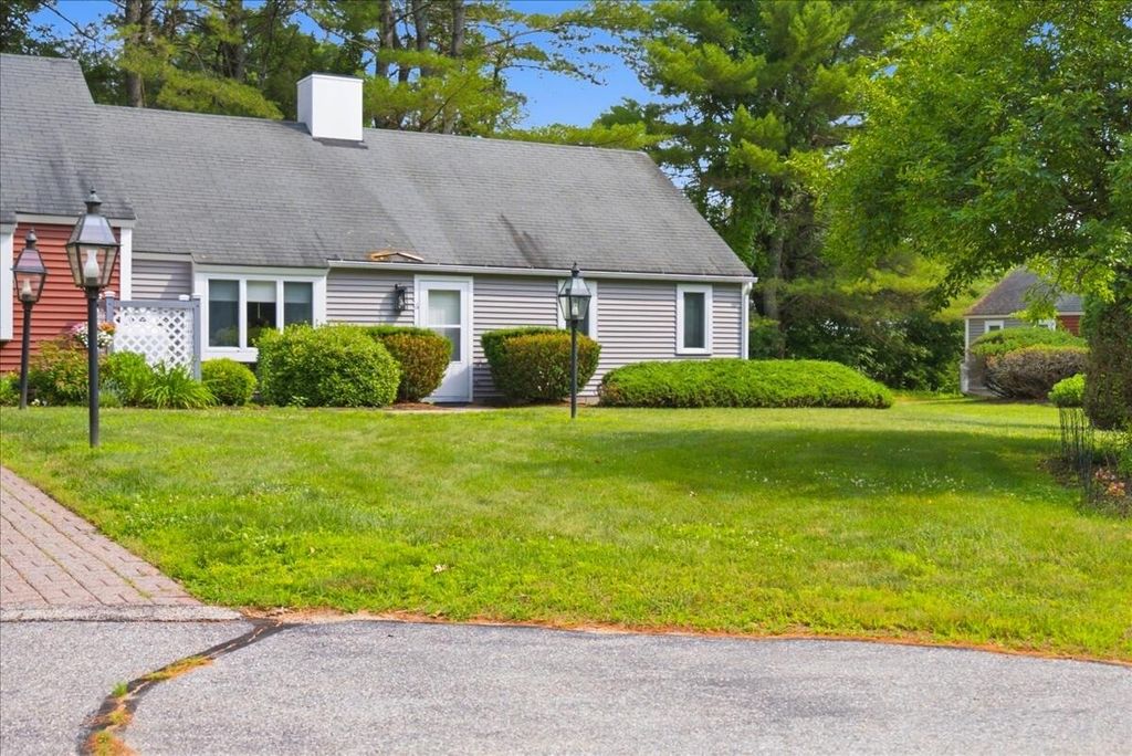 6 Colonial Way 6, Auburn, ME 04210 — exterior