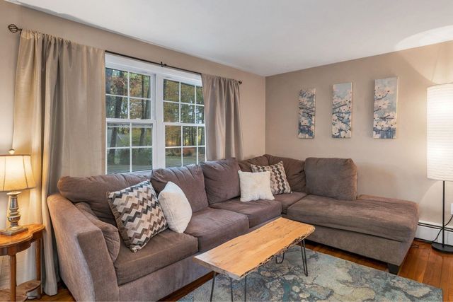 7 Bitirnas Street, Nashua, NH 03064