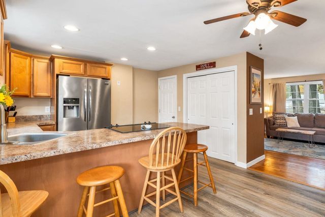 7 Bitirnas Street, Nashua, NH 03064