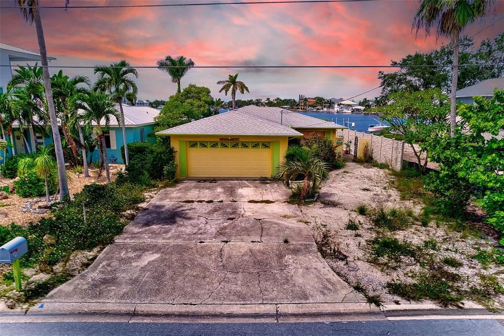 521 20TH AVENUE, Indian Rocks Beach, FL 33785