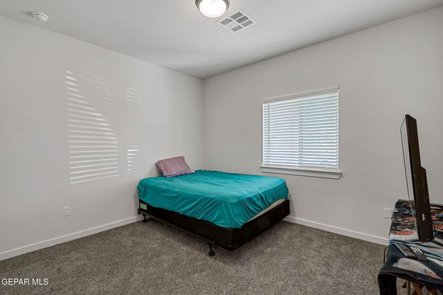 3609 BOB SNEAD Drive, El Paso, TX 79938