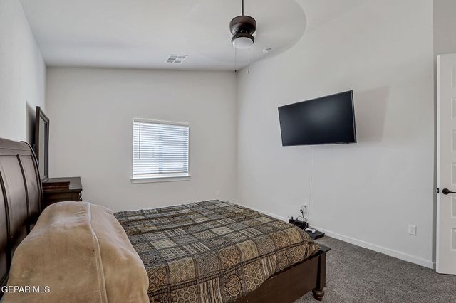 3609 BOB SNEAD Drive, El Paso, TX 79938