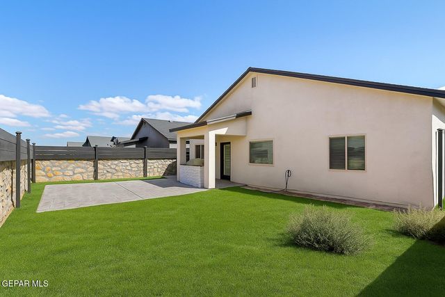 3609 BOB SNEAD Drive, El Paso, TX 79938