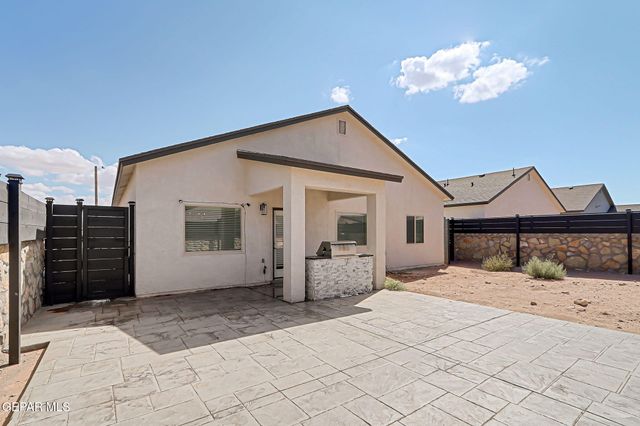 3609 BOB SNEAD Drive, El Paso, TX 79938