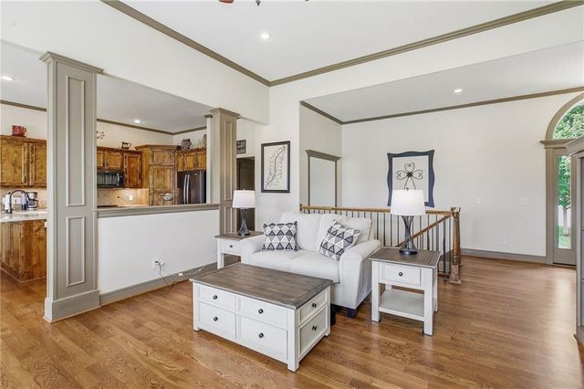 20801 E 37th Terrace Court S, Independence, MO 64057