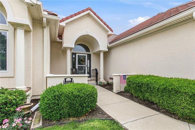 20801 E 37th Terrace Court S, Independence, MO 64057
