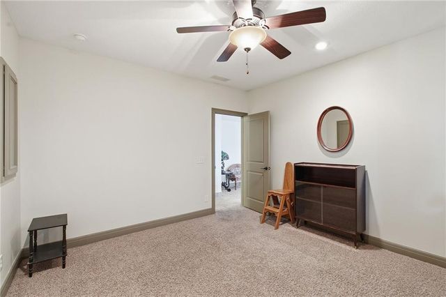 20801 E 37th Terrace Court S, Independence, MO 64057