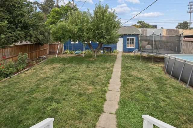 1928 W Sharp Ave, Spokane, WA 99201