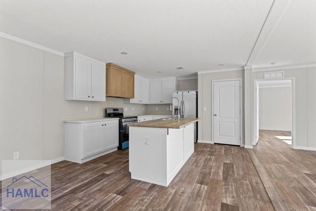 193 Hugh Gordon SE, Ludowici, GA 31316