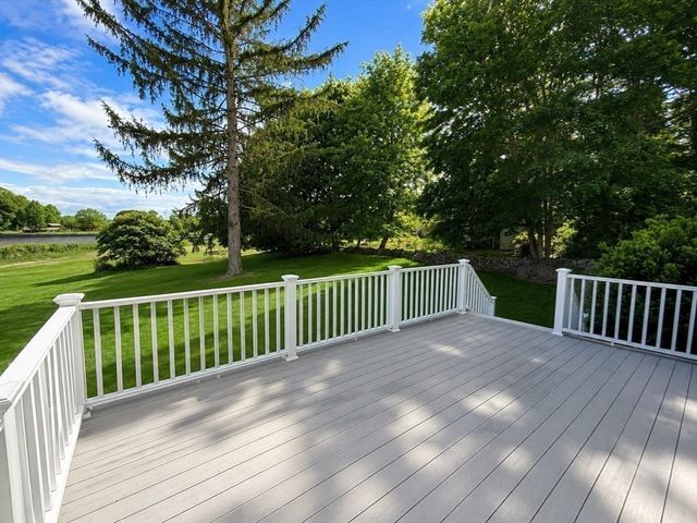 122 Marrett Rd, Lexington, MA 02421