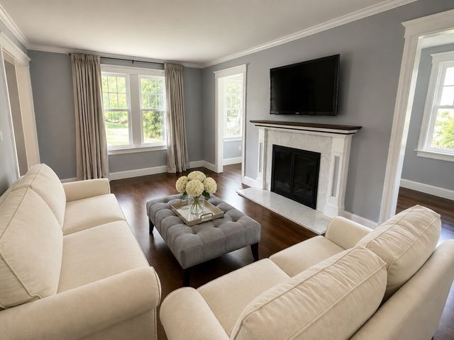 122 Marrett Rd, Lexington, MA 02421