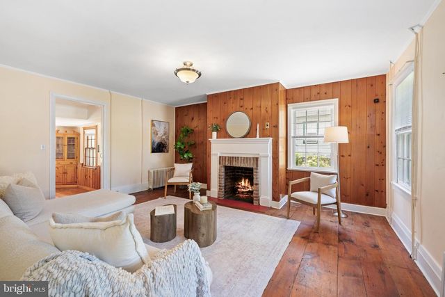 65 WASHINGTON ST, Rocky Hill, NJ 08553