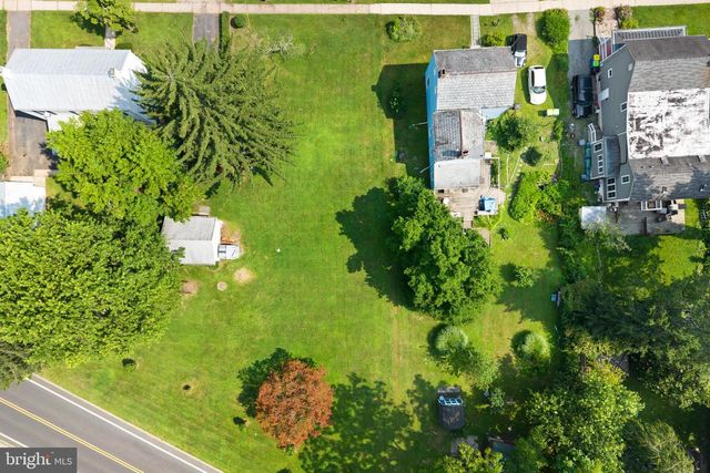 65 WASHINGTON ST, Rocky Hill, NJ 08553