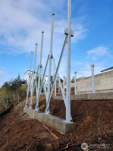 1819 Sam Benn Lane, Aberdeen, WA 98520