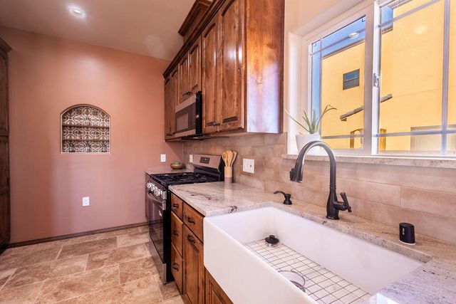 402 Lala Street, Belen, NM 87002