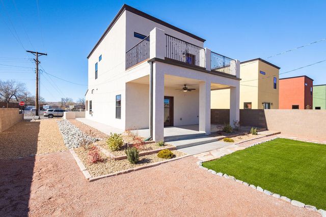 402 Lala Street, Belen, NM 87002