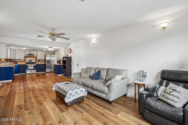 1114 E 9TH Place, Casa Grande, AZ 85122