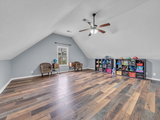 2720 Arthurs Ct, Clarksville, TN 37040