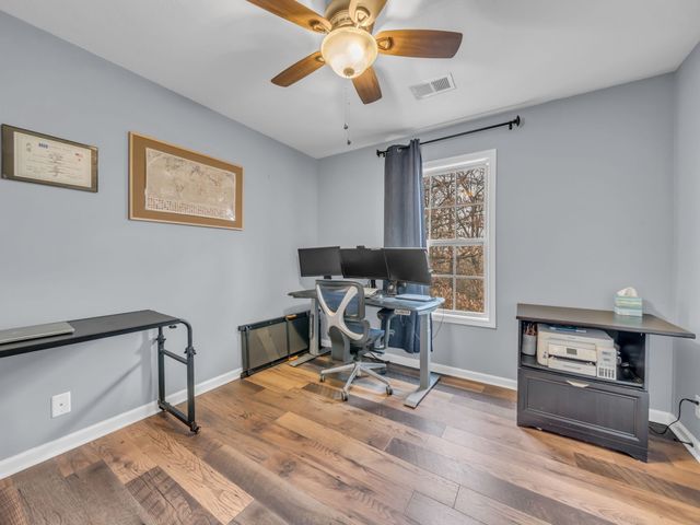 2720 Arthurs Ct, Clarksville, TN 37040