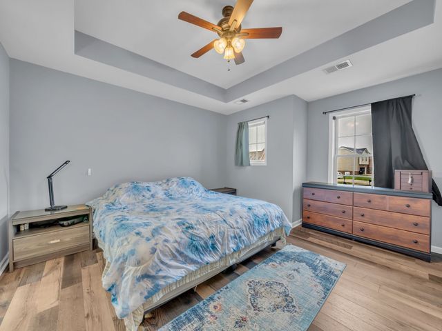 2720 Arthurs Ct, Clarksville, TN 37040