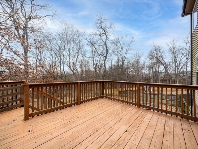 2720 Arthurs Ct, Clarksville, TN 37040