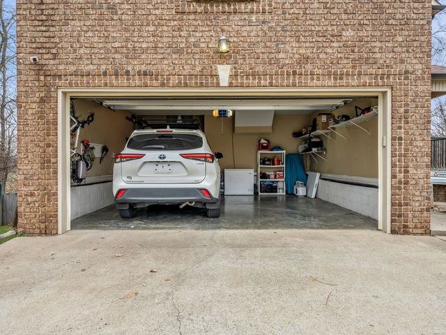 2720 Arthurs Ct, Clarksville, TN 37040